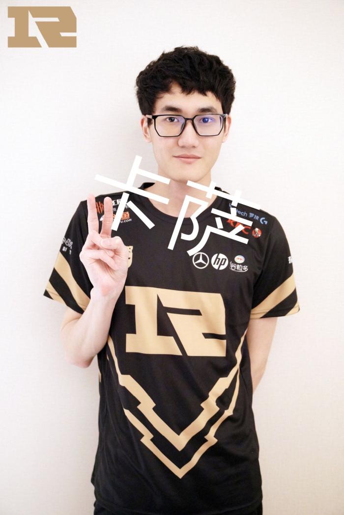 乔治是提升 乔治是提升