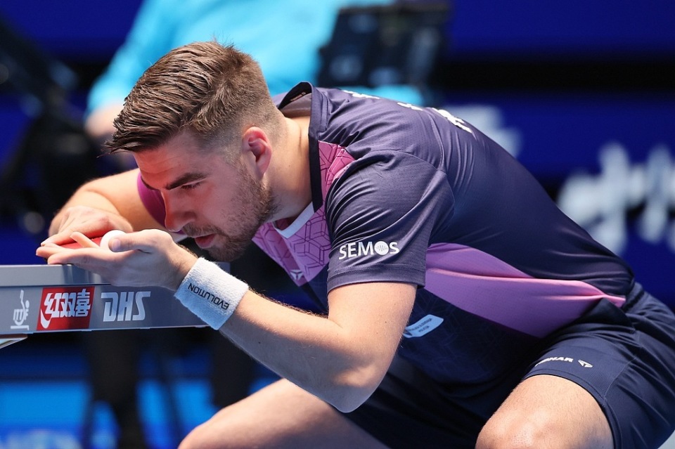 但通过严格 但通过严格